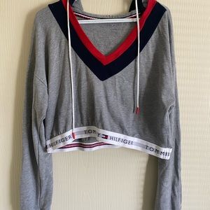 Tommy Hilfiger cropped lightweight sweatshirt
